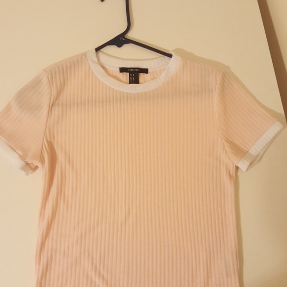 Semi sheer white trimmed pink crop top - Picture 3 of 3